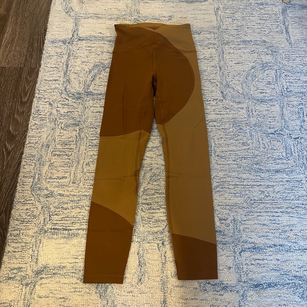 Lululemon Athletica Two-Tone Brown Leggings